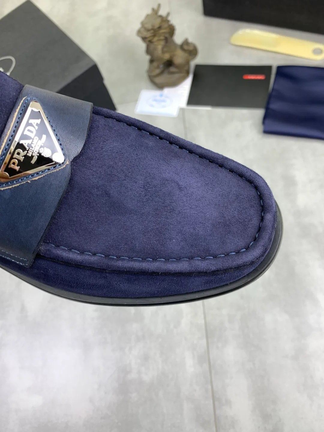 Men's men's shoes P560 new style 💰 💎💎💎 water-dyed cow lining original order quality PRADA —🆘.Prada original order purchasing, high-end business leather shoes, fabric: imported from Italy calfskin ➕ water-dyed cow lining / cowhide lining ➕ special original outsole, fine workmanship, real thing ^_^ Photographed 🎬size: 38-45